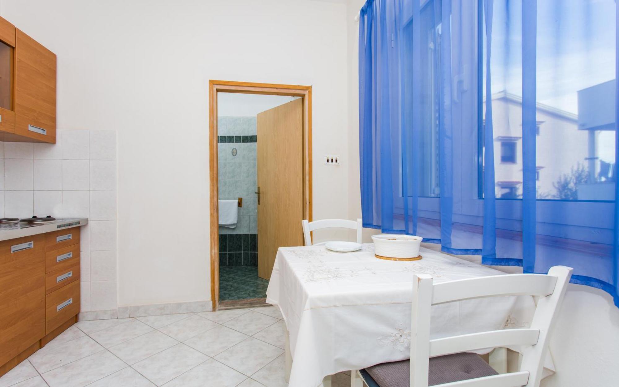 Luka 3 Apartment Baska (Krk)